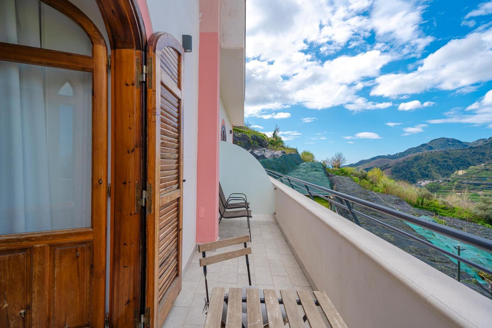 Tra I Monti Bed & Breakfast Трамонти Екстериор снимка